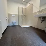 Отель Zum Grossen Krug Wirdum