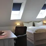 Zum Grossen Krug Hotel