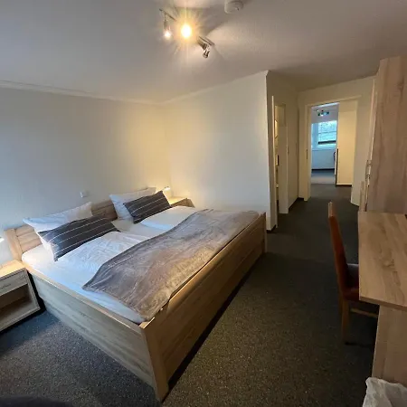 Zum Grossen Krug Hotel