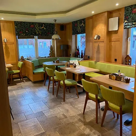 Zum Grossen Krug Hotel