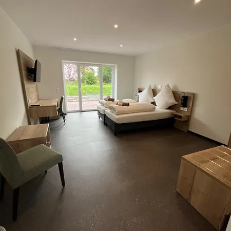 Zum Grossen Krug Hotel 3*